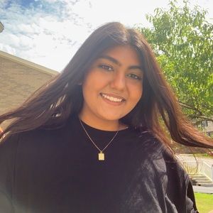 Meet your Posher, Lovena